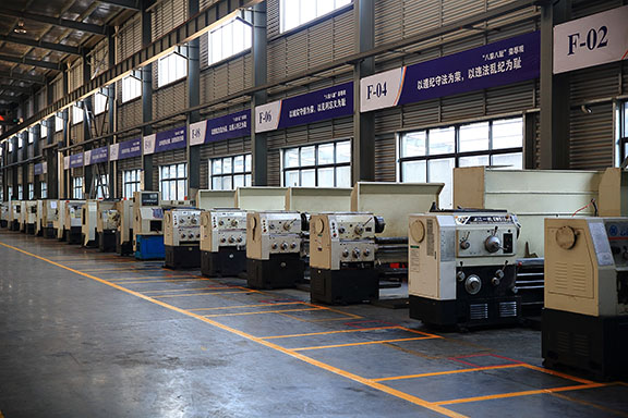 工廠(chǎng)4E2C0534+576.jpg